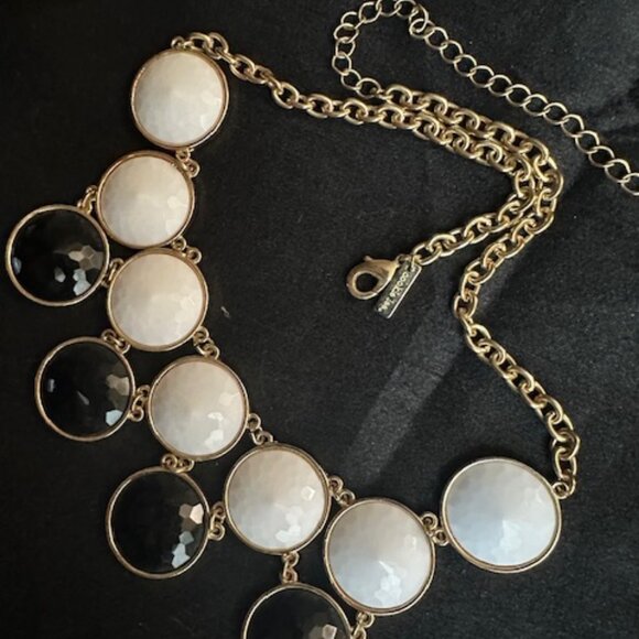 Black & White & Chic All Over: Cookie Lee Statement Necklace - Picture 1 of 3